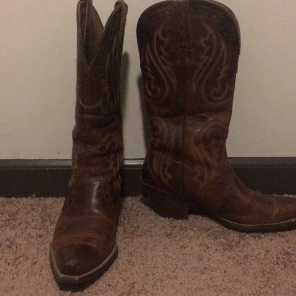 women's ariat pointed toe boots